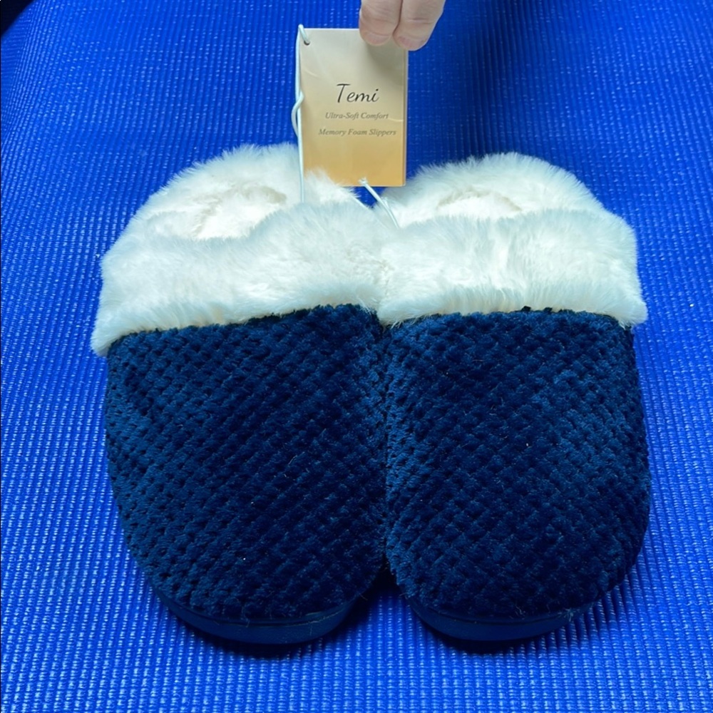 Temi Blue and White Memory Foam Slippers
